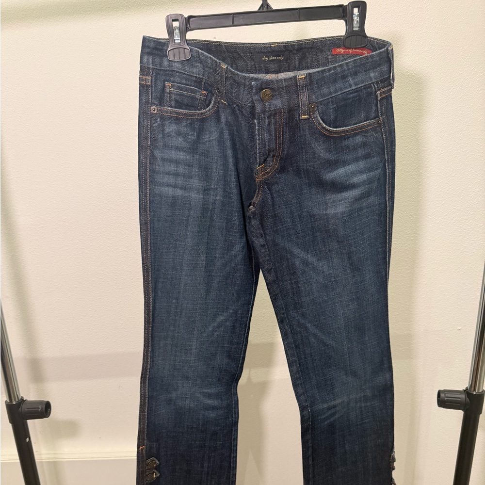 Women's Blue Jeans
